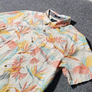 Roark Men's Short Sleeve Button-Down Shirt in size Large